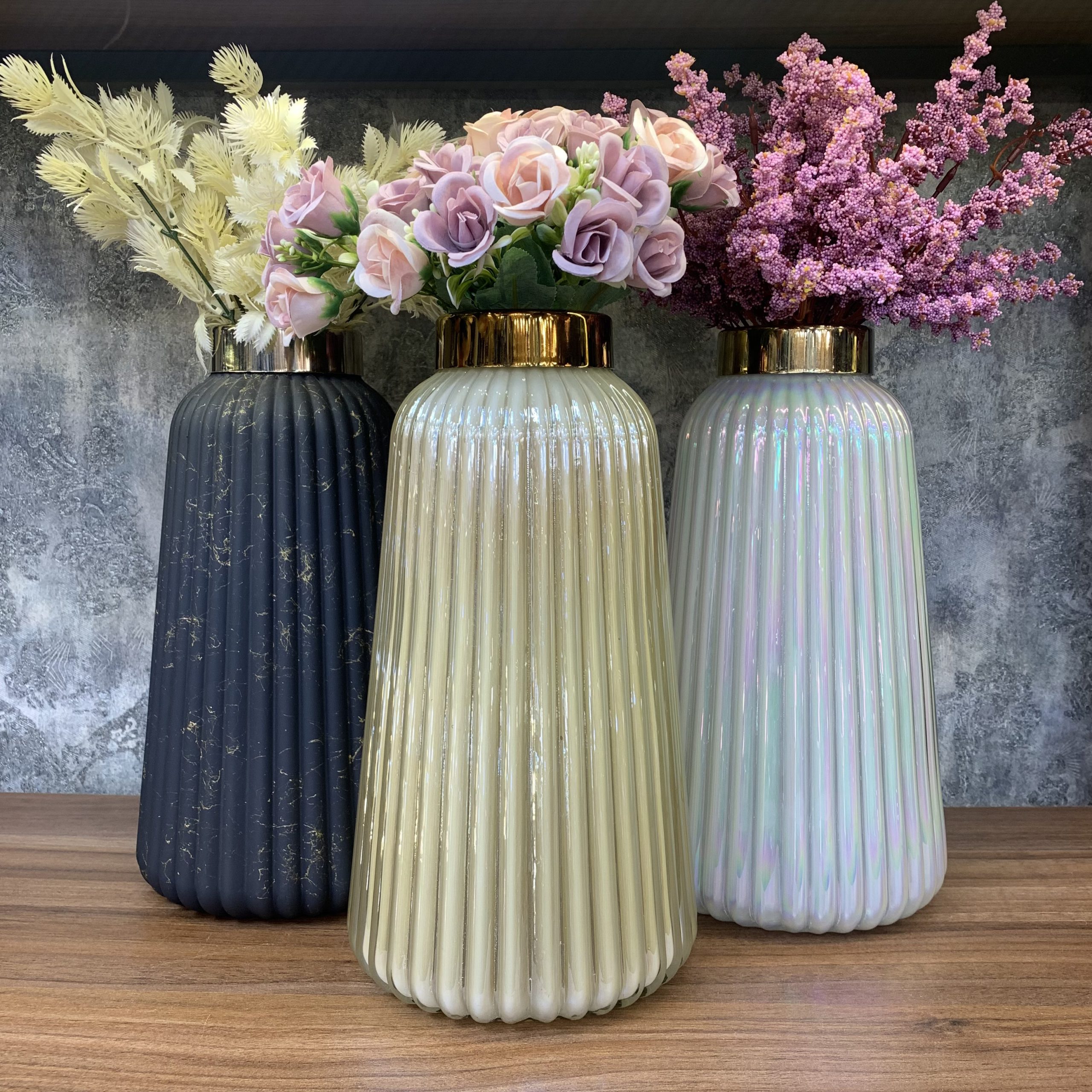 گلدان شیشه ای استوانه رنگی