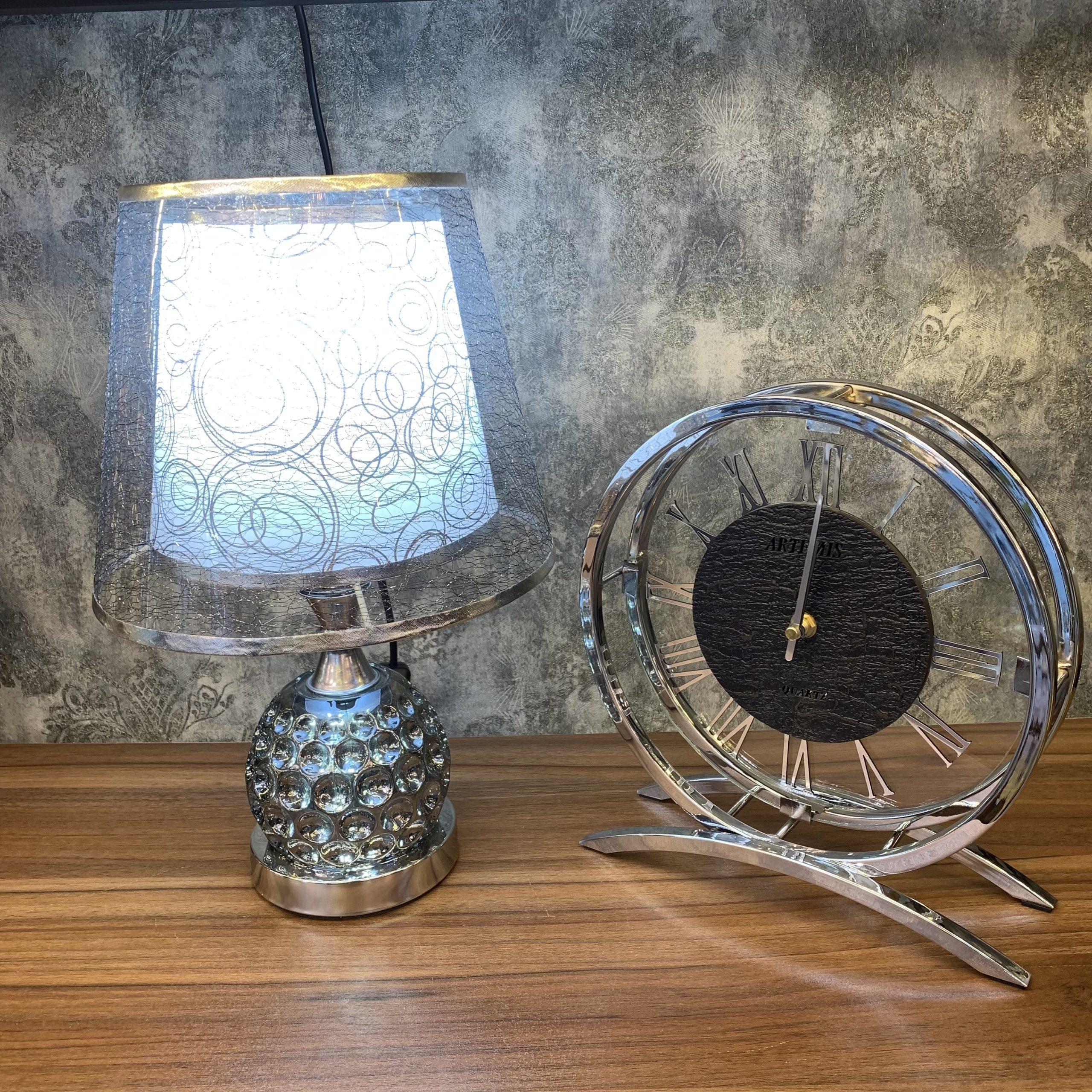 آباژور رومیزی مدل توپی
