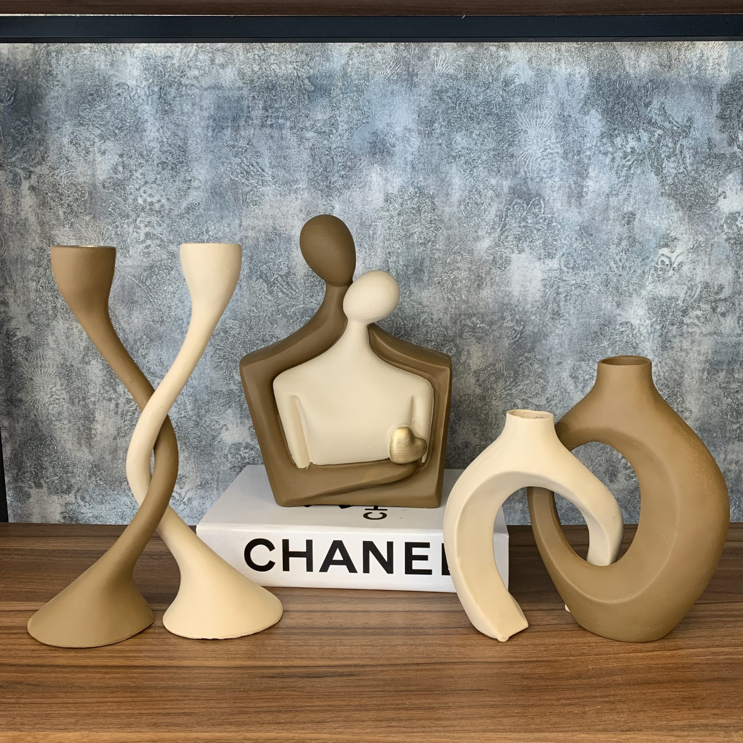 گلدان دکوری تودلی کوچک قهوه ای کرم