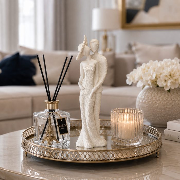 مجسمه زوج رومیزی وصال سفید در سینی دکوراتیو