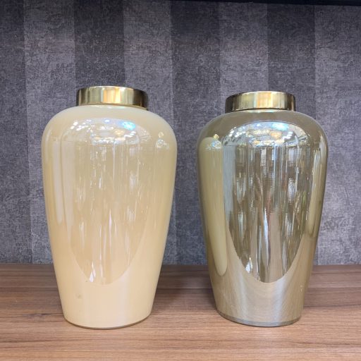 گلدان شیشه ای ساده