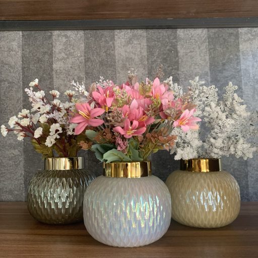 گلدان شیشه ای کوچک